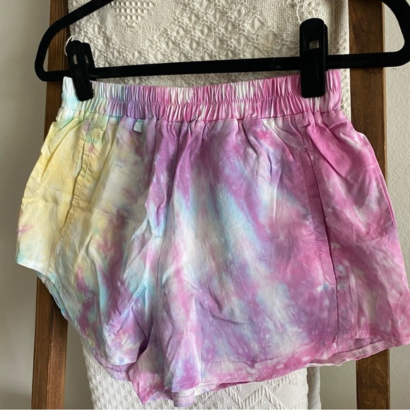 NWOT Mags & Pye from LF Cloud Pastel Multicolored Tie Dye Relaxed Boxer Shorts - Picture 4 of 6